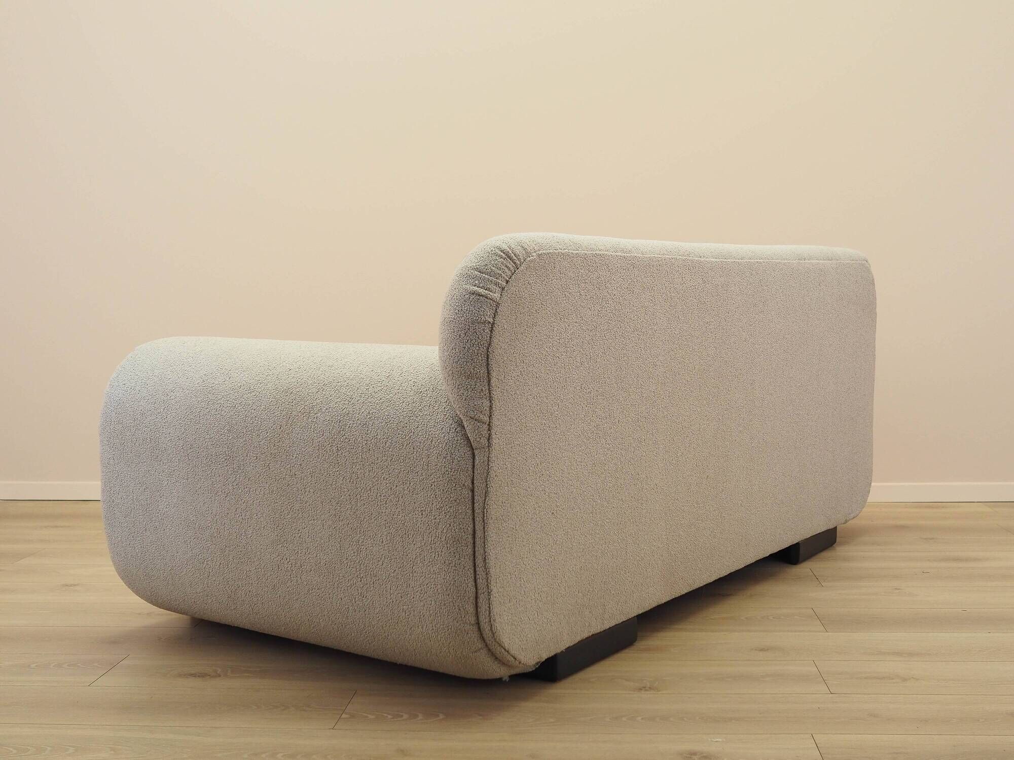 Two-seater sofa, Italian design, 1970s, manufactured in Italy