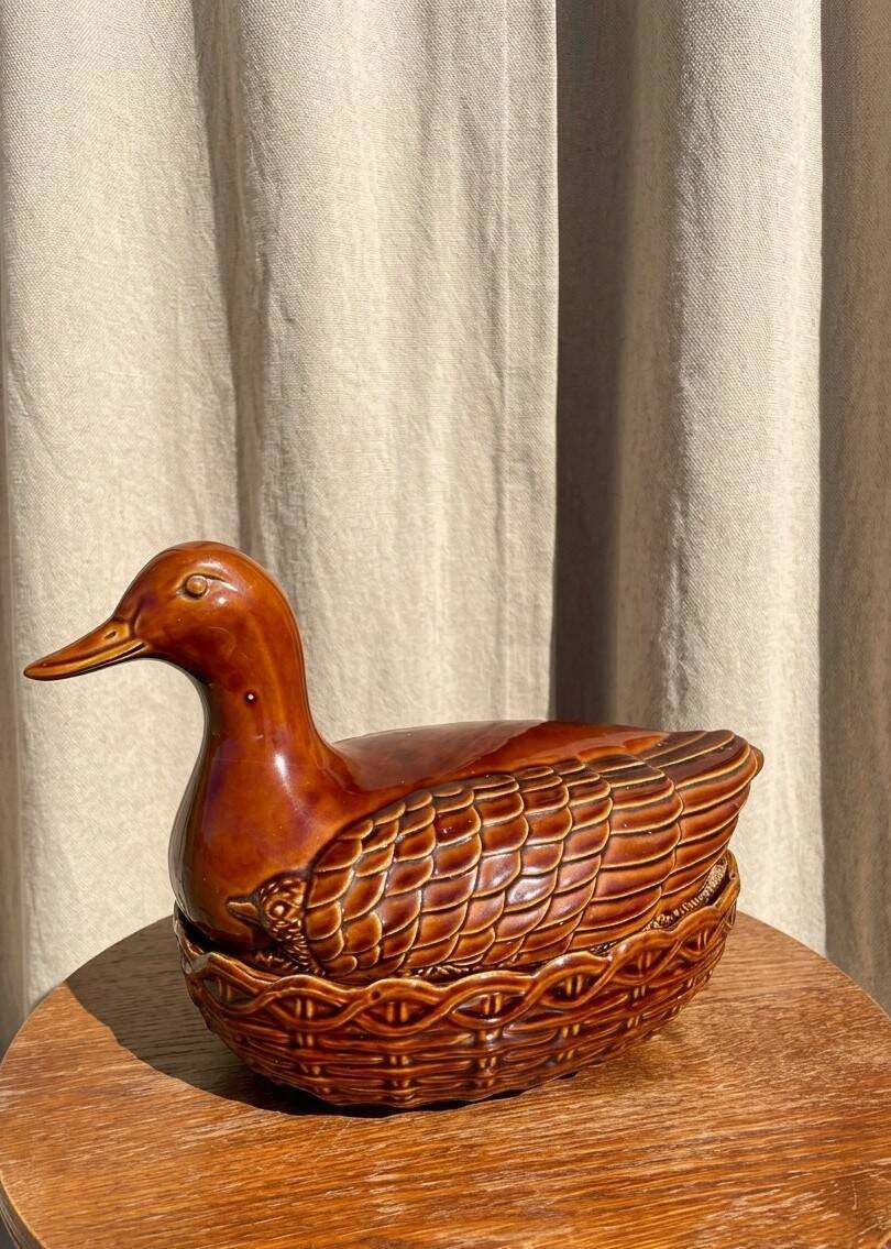 Plat barbotine canard vintage