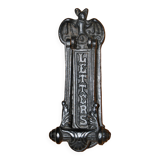 Knocker