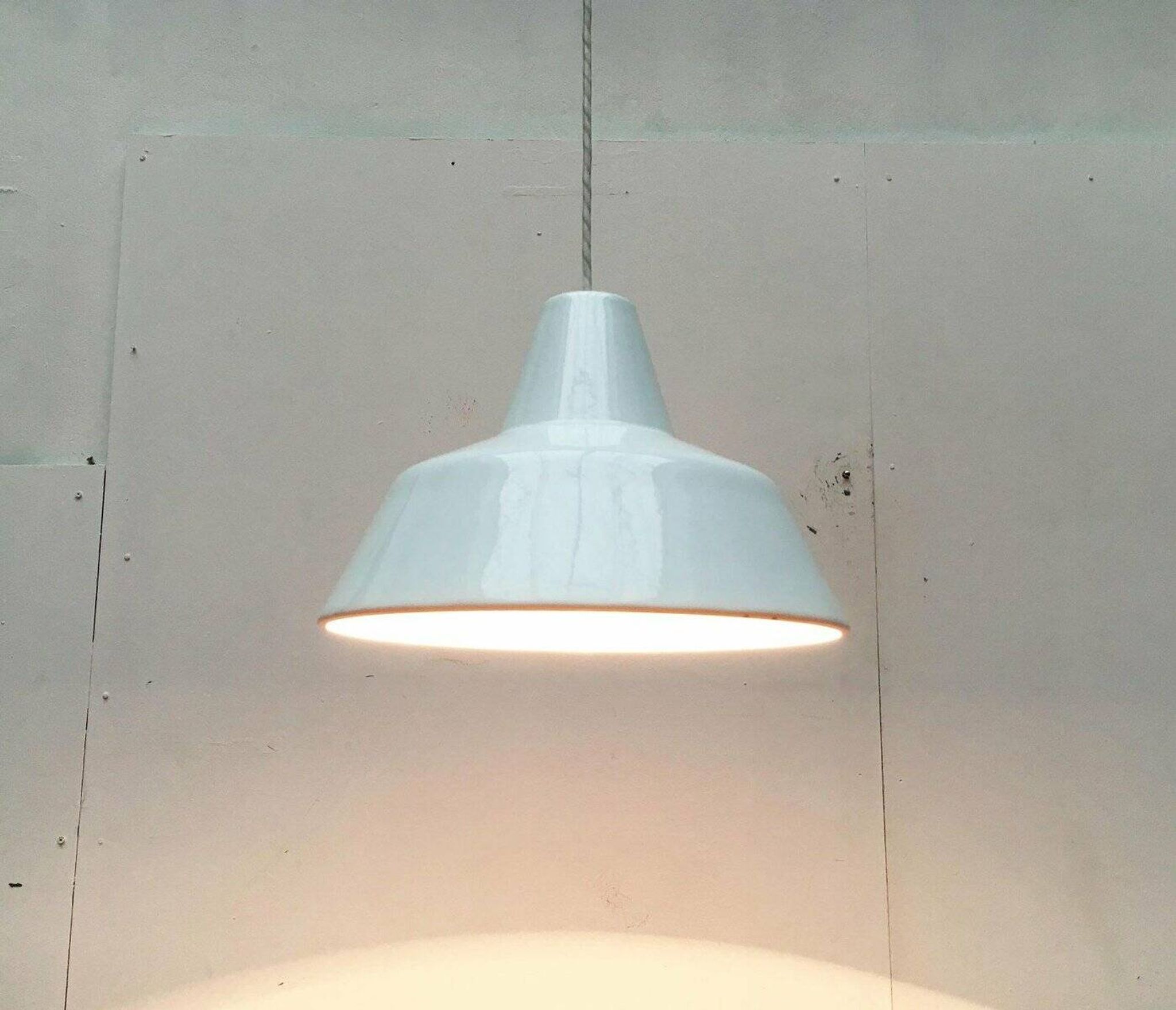 Modern Danish enamel pendant lamp from the mid-century by Louis Poulsen, 1960s.
