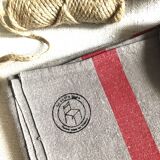 Old cloth in pure washed linen tinted in dove gray