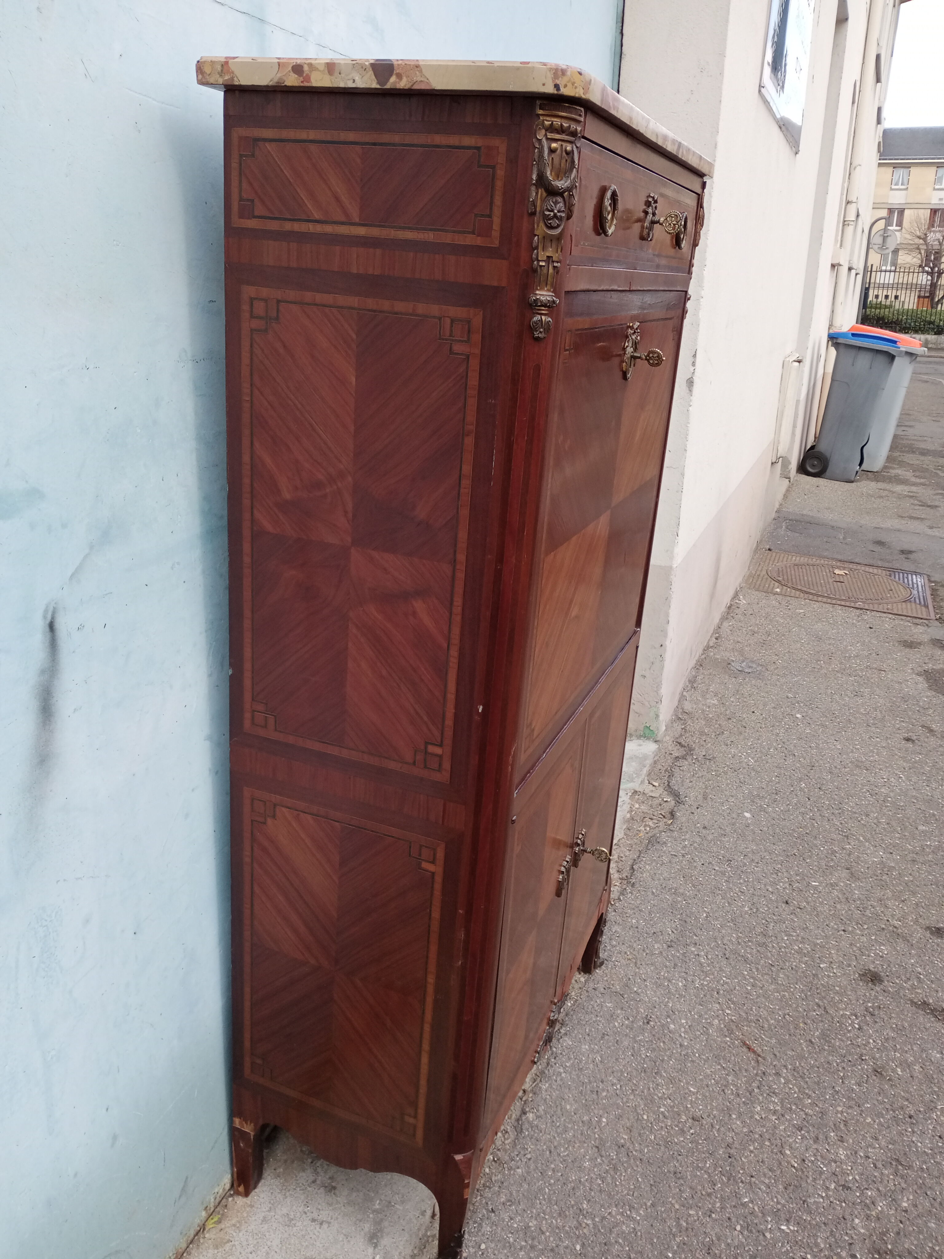 Secretary Louis XVI , late 19th