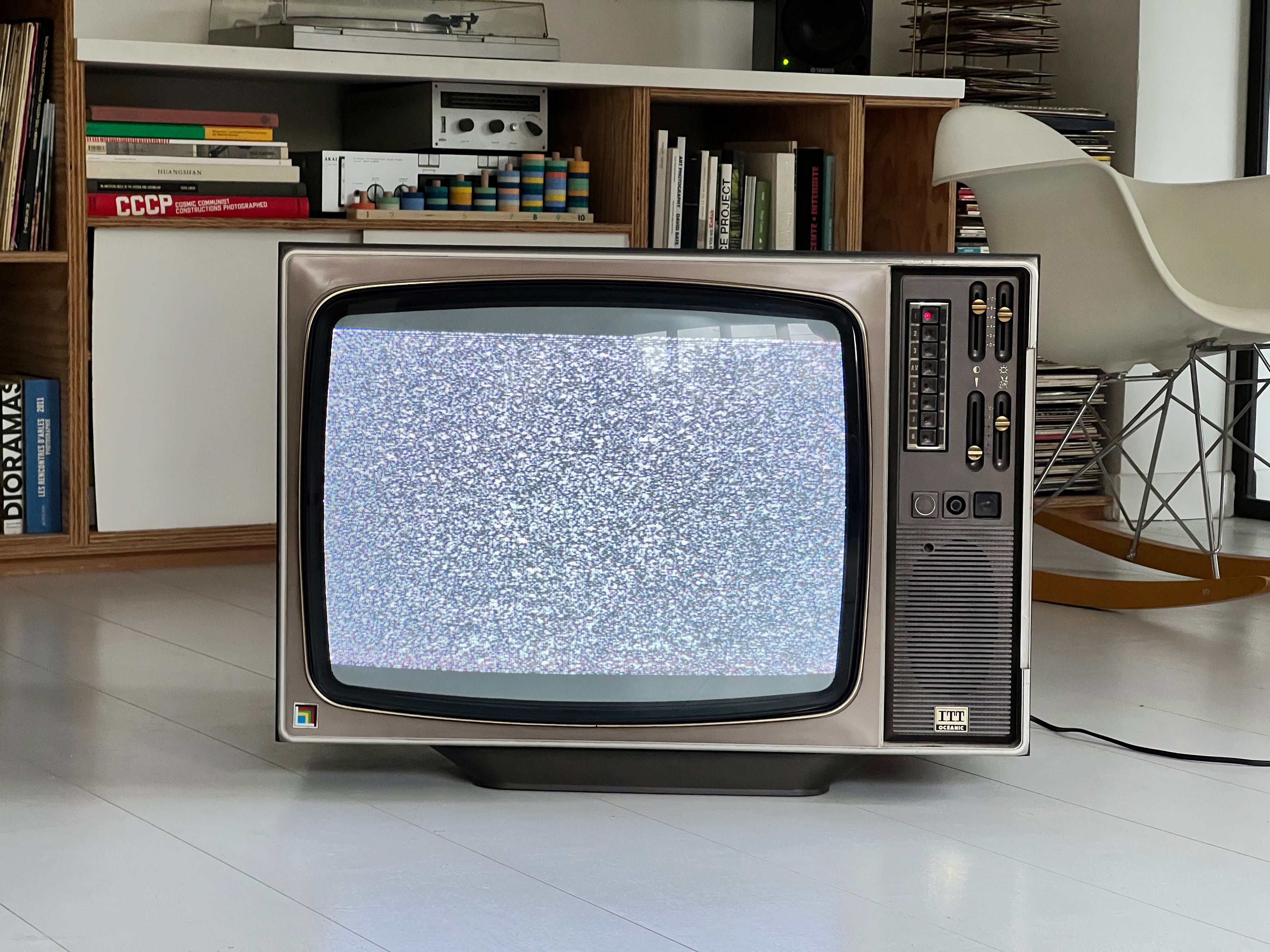 Vintage color tv 70, ITT Oceanic