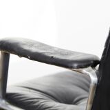 Oswaldo Borsani swivel Chair P125 for Tecno Milano