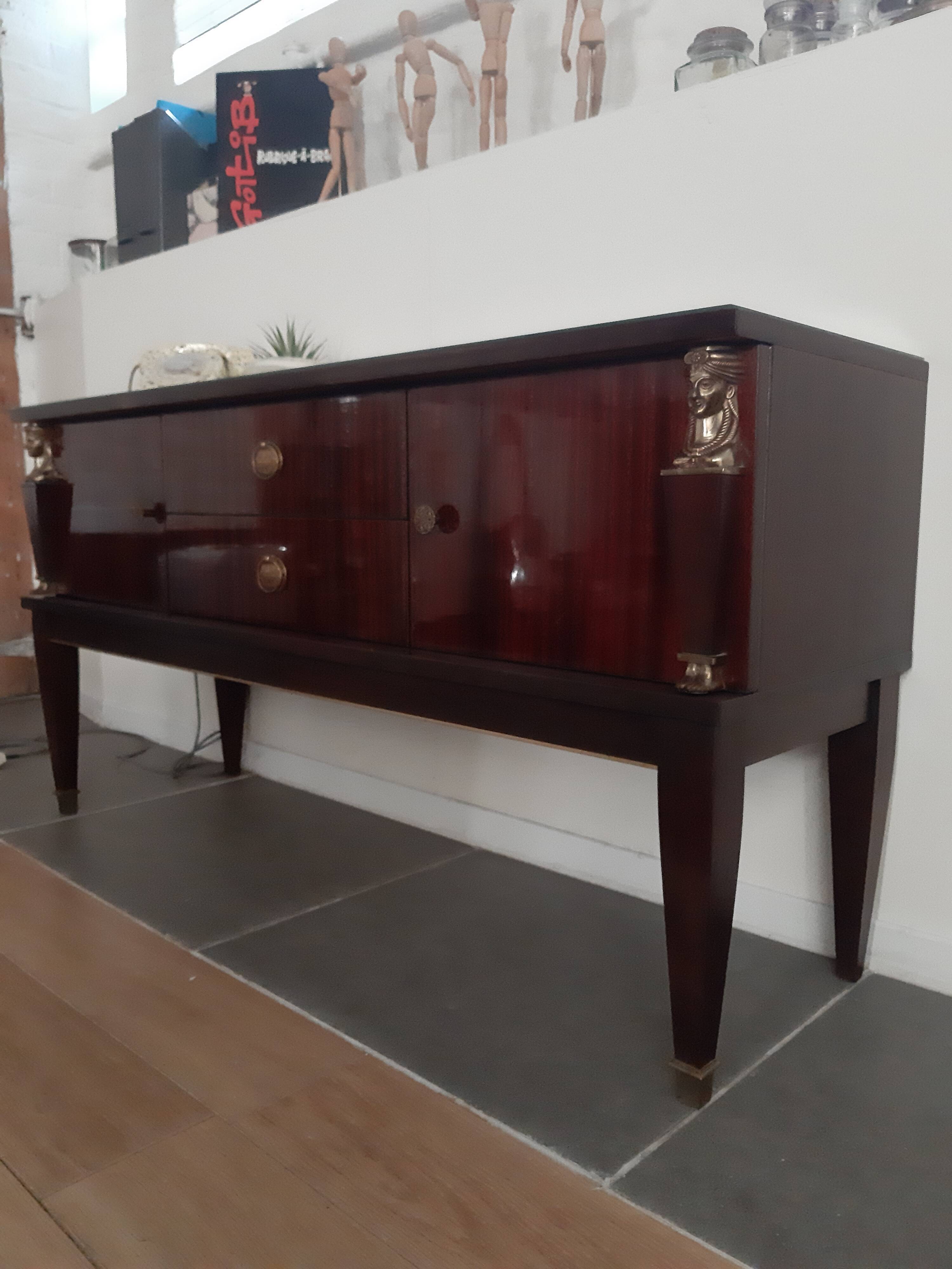 Buffet vintage 1965