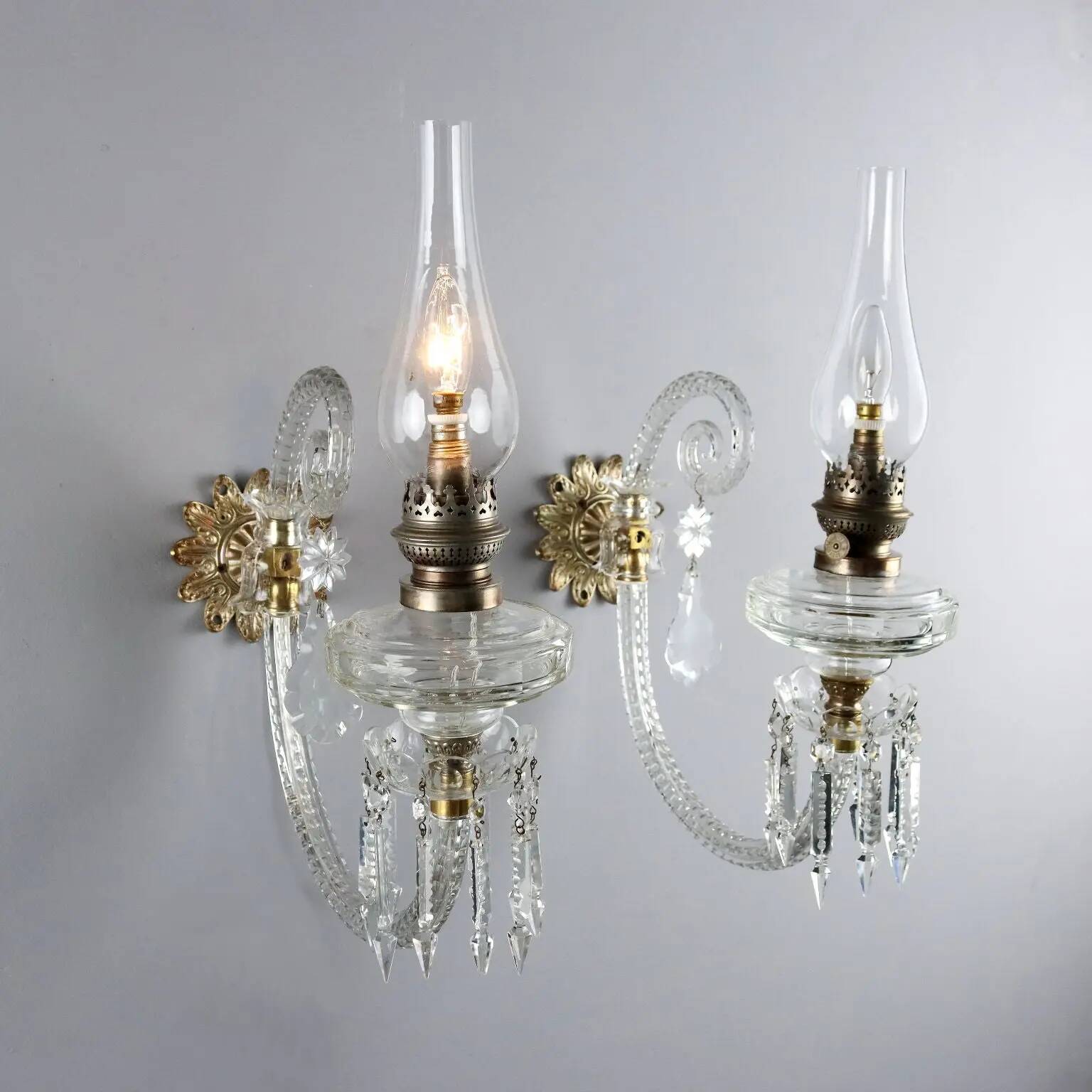 Antique wall sconces in crystal glass, Italy, 20th century