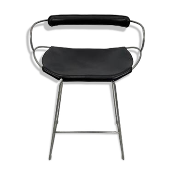 Tabouret de bar de cuisine avec dossier en métal fumé noir et cuir bleu marine