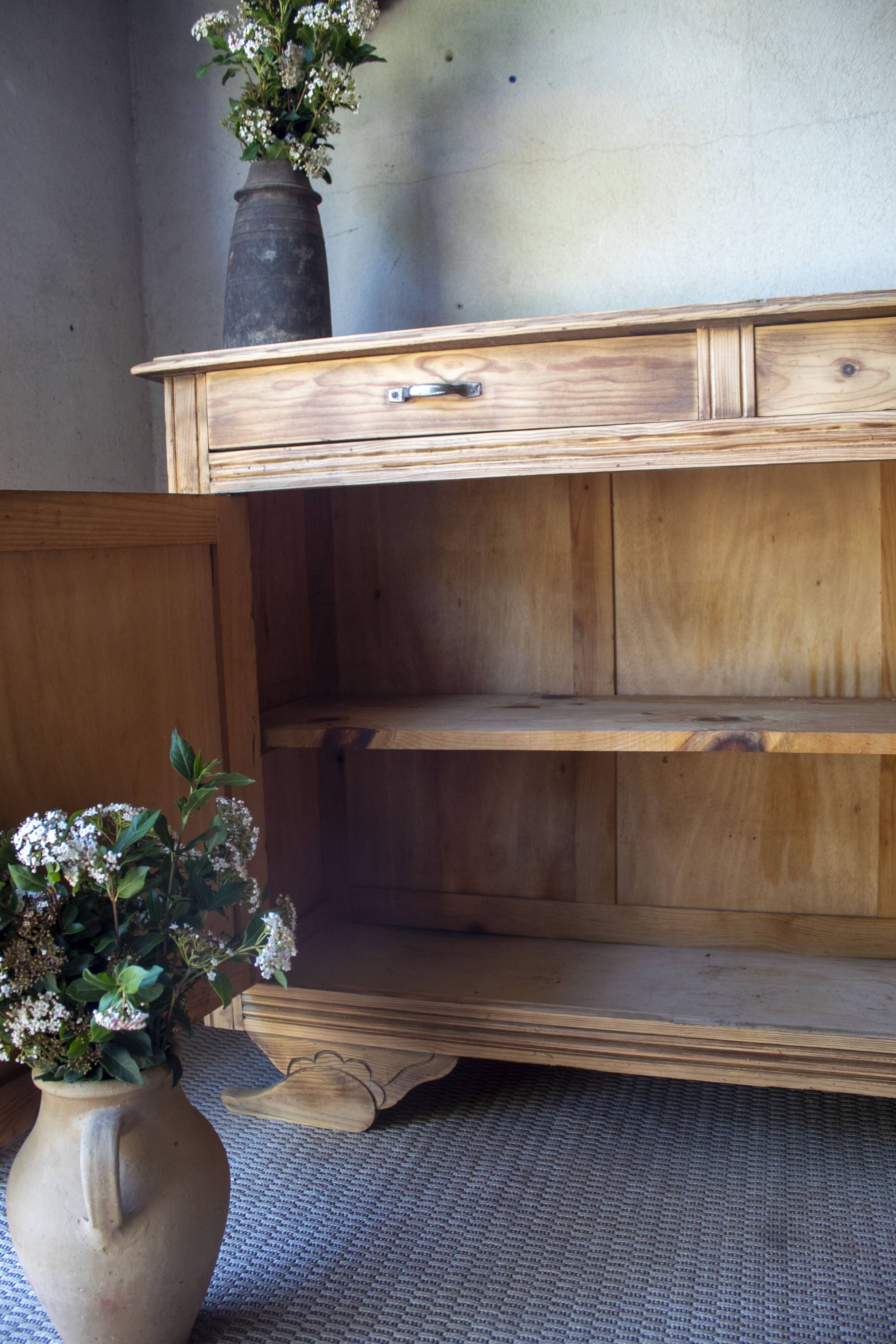 Art Deco buffet in solid wood