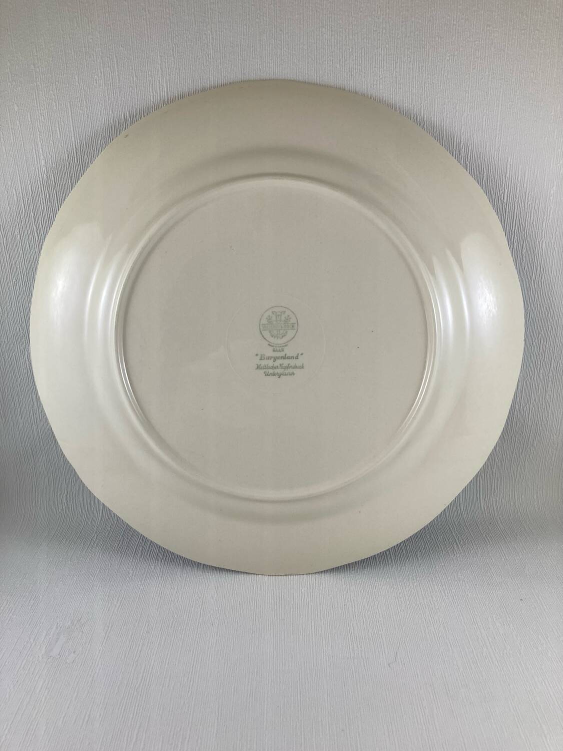 Large Round Dish Villeroy and Boch Burgenland blue