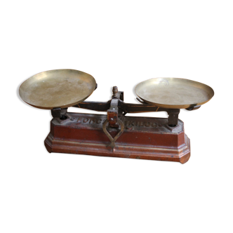 Cast iron and brass scale