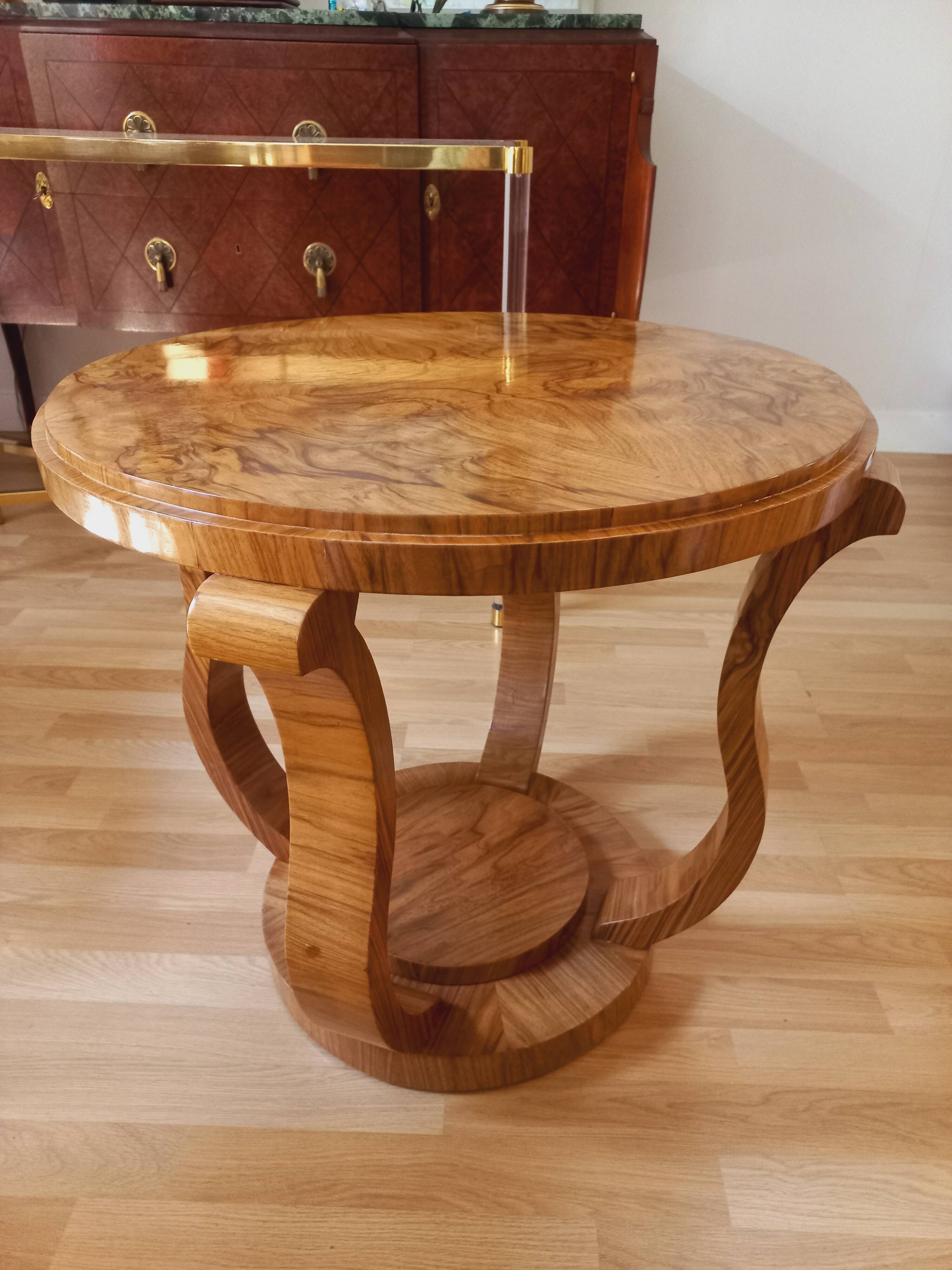 Round Art Deco pedestal table 1930