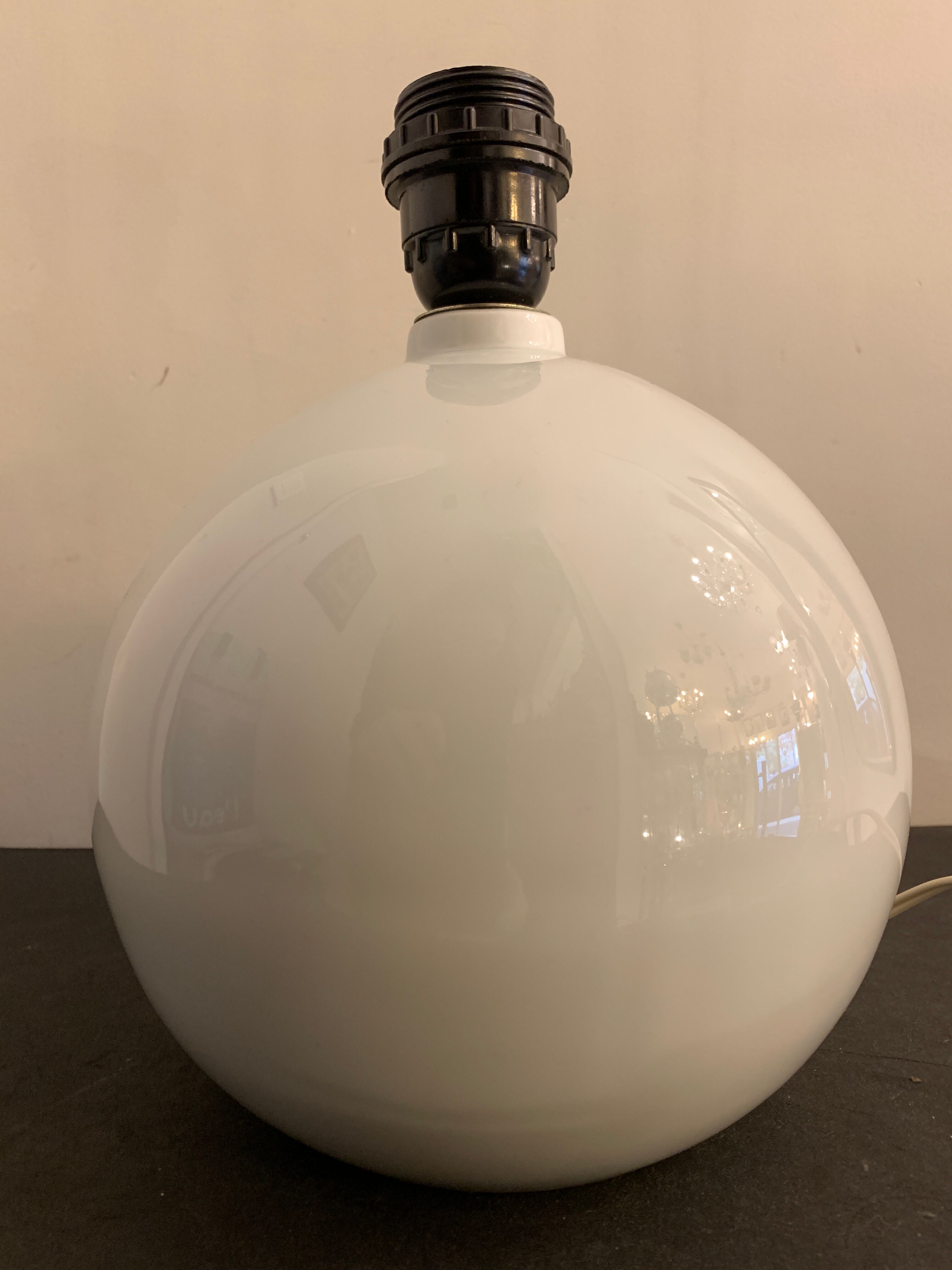 Ball lamp foot, in white porcelain Virebent, 1970