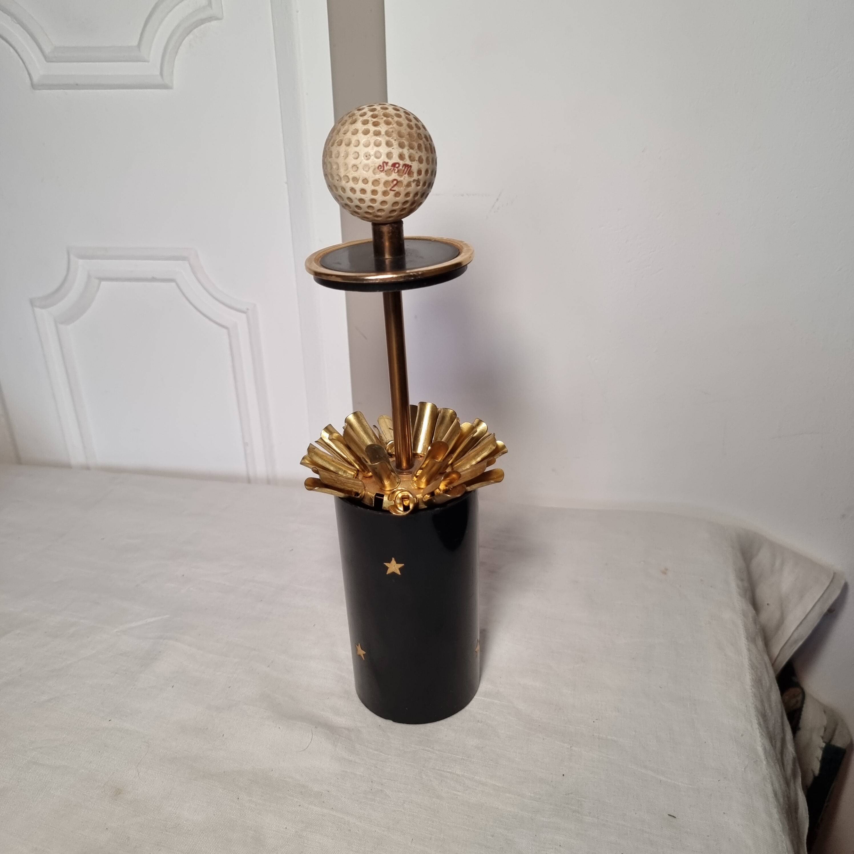 Original vintage cigarette dispenser from the wonderful 70s