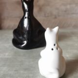Pepper shaker kangaroo ceramic