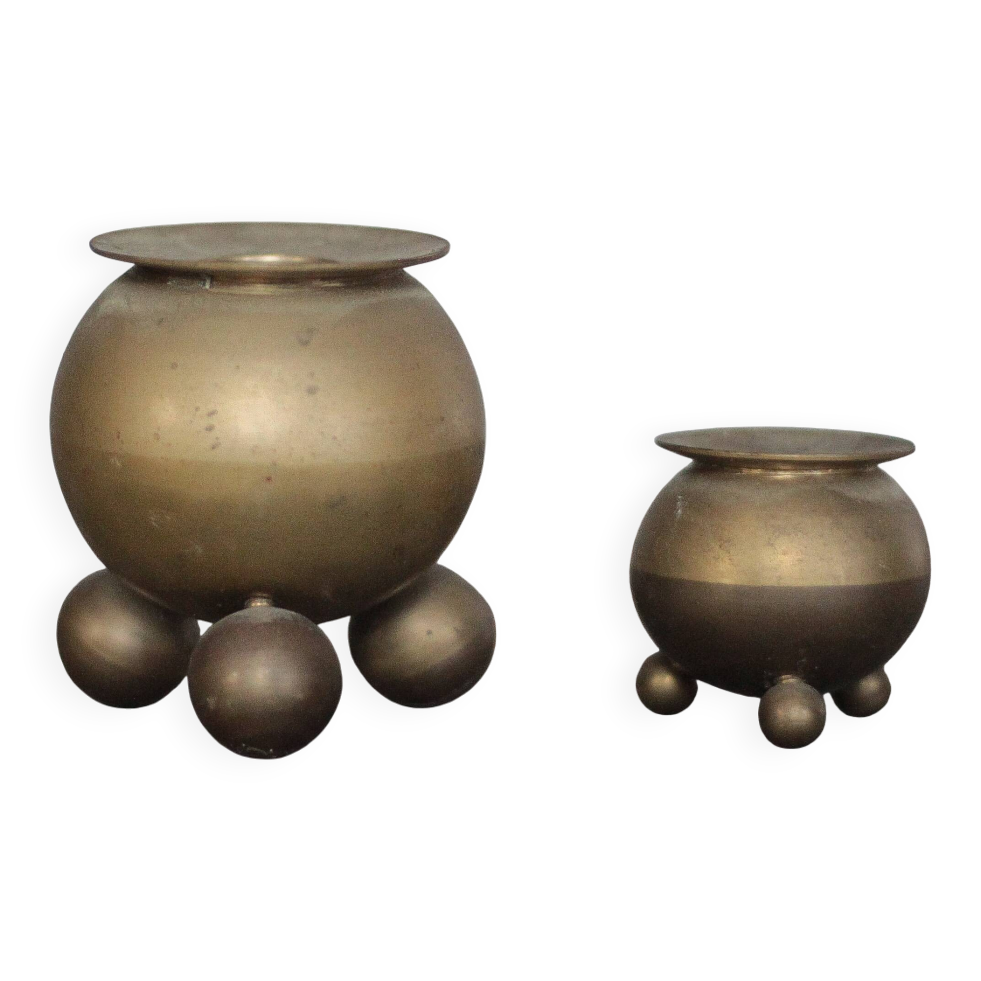 Pair of brass tripod candle holders, Gusum Bruck Sweden, candle holder.