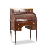 Desk – or secretary, cylinder, mahogany. Late 18th century period.