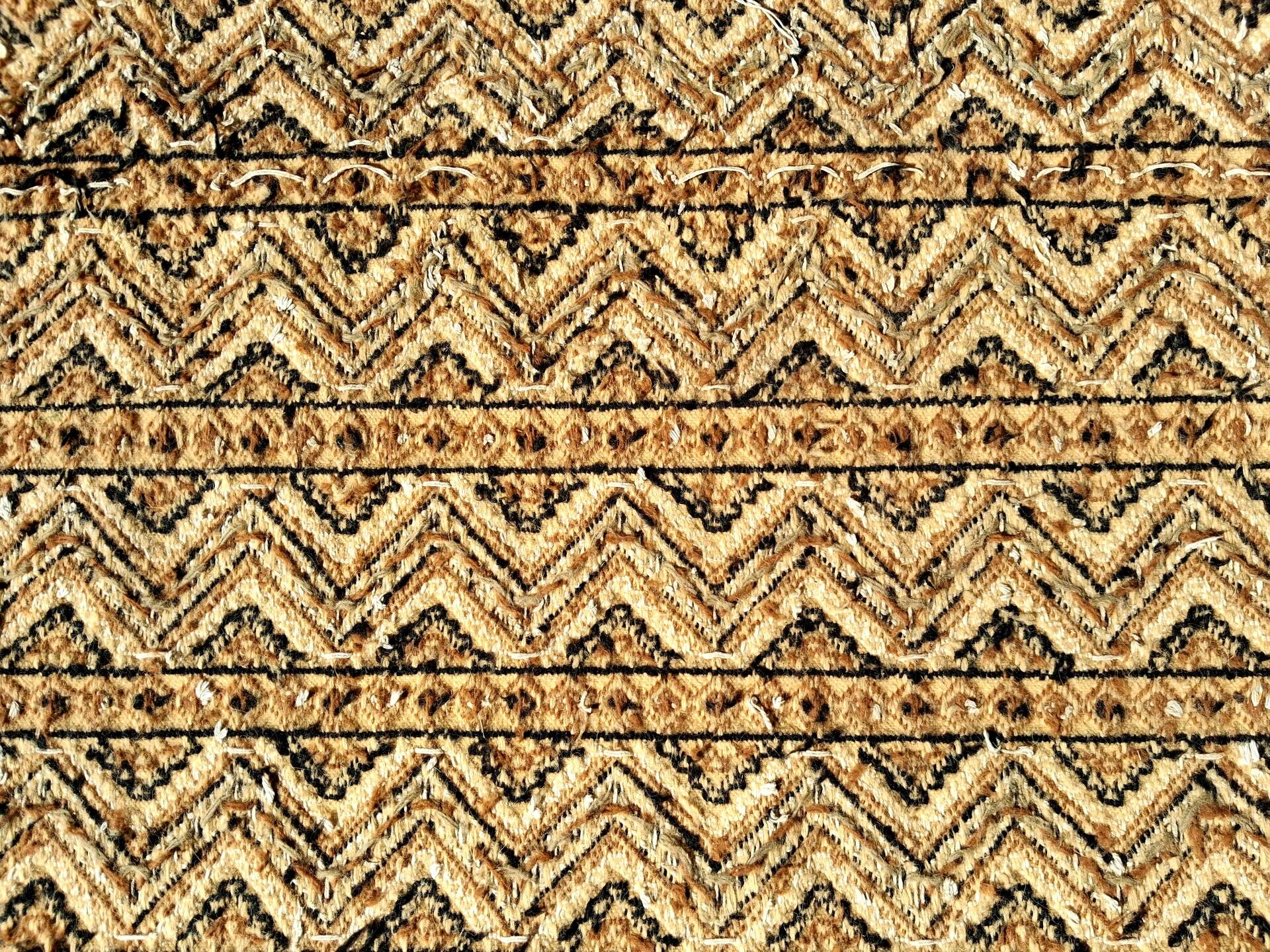 Ancien tapis d'orient tissé à la main, déco bohème vintage