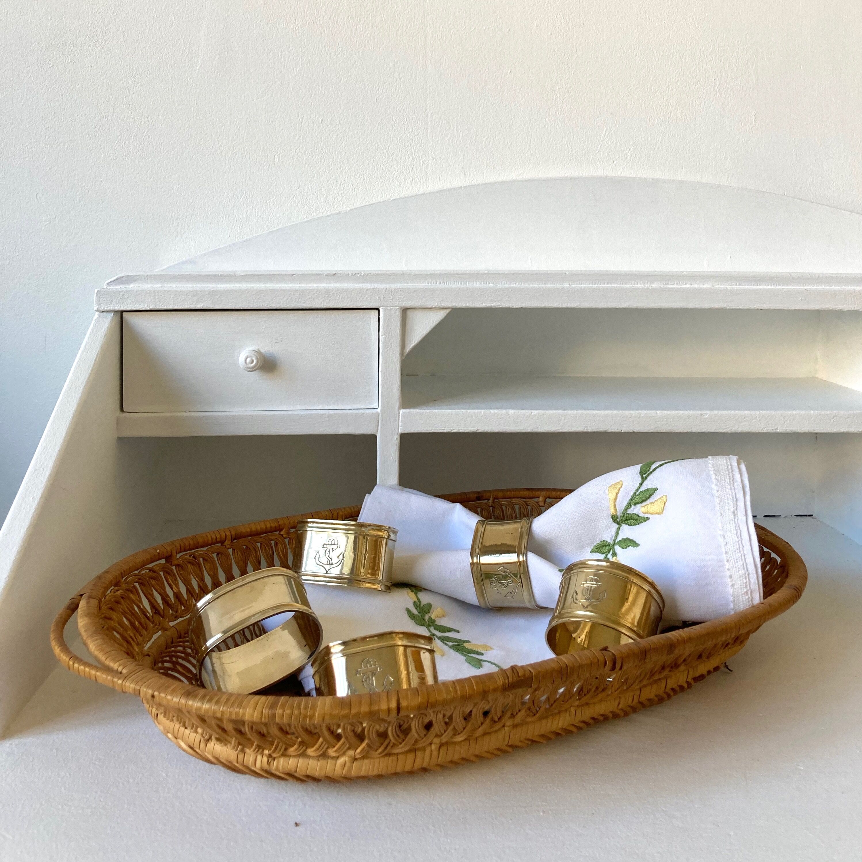 Boat anchor towel rounds