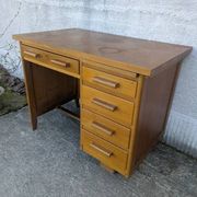 Bureau administratif adulte
