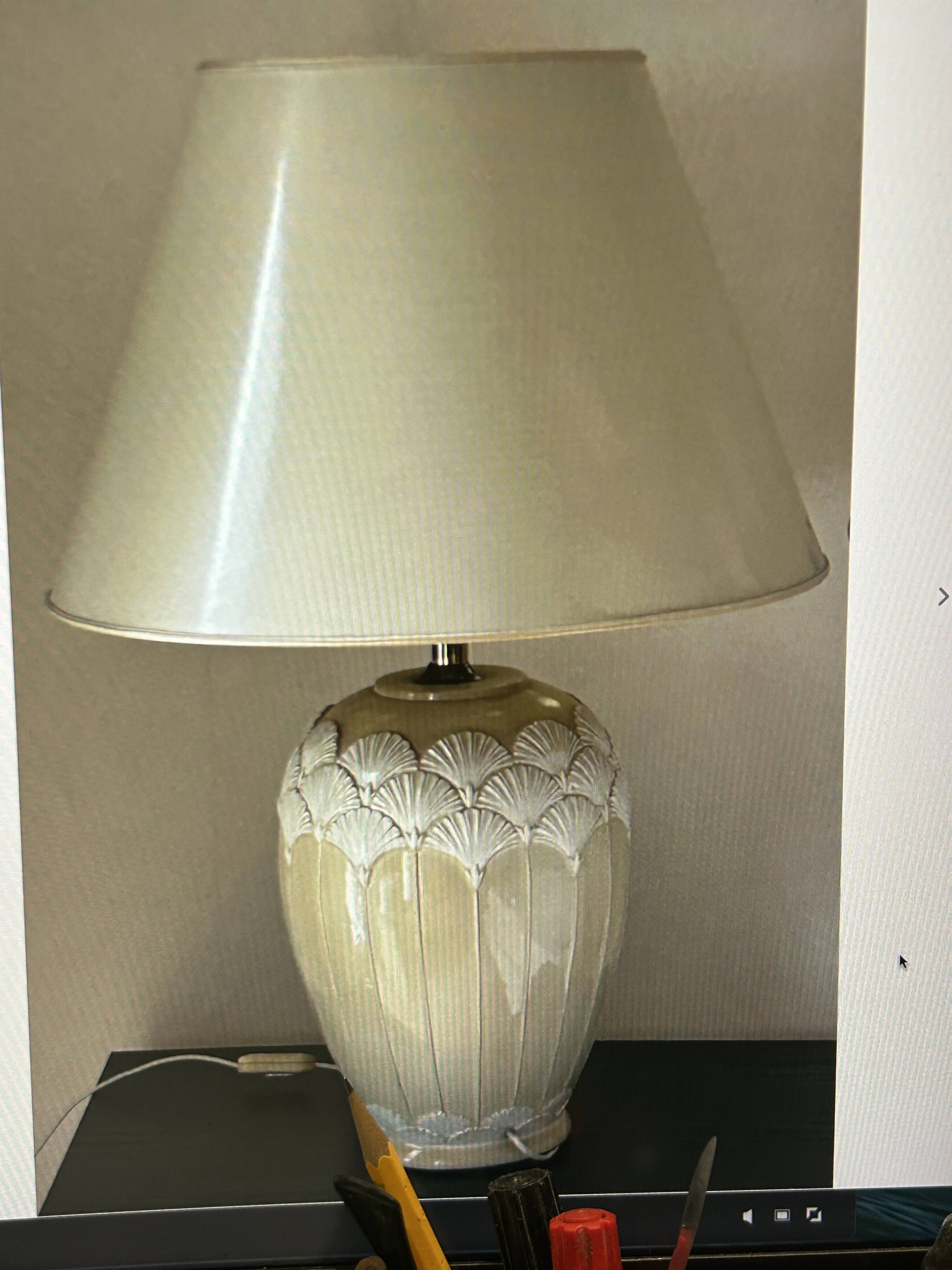 Pair of cream ceramic lamps, 1980s, art deco style, Miami light 73