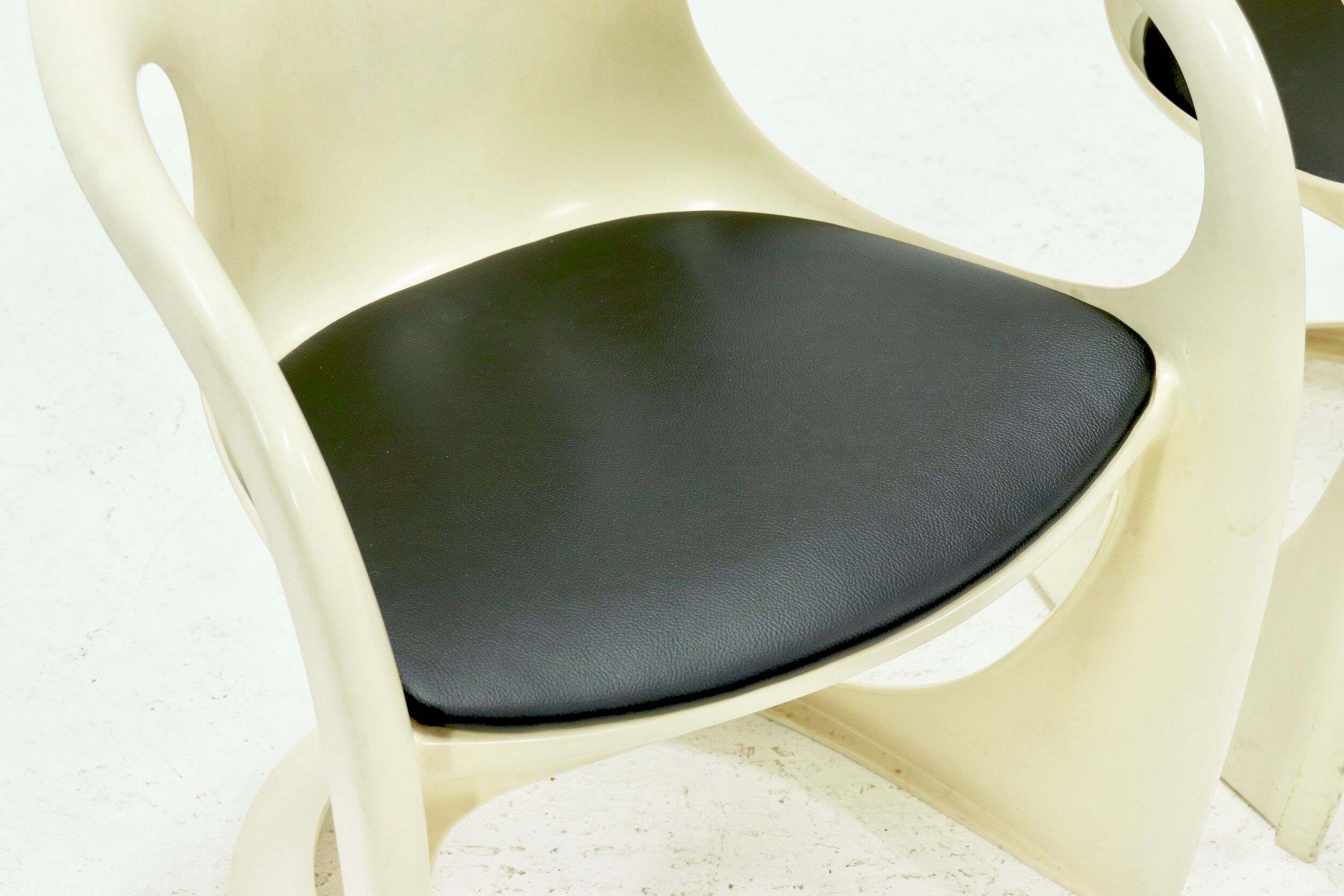 Set of 2 Casalino Chairs by Alexander Begge for Casala, 1974