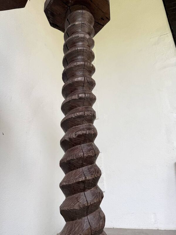 Paire de piédestal colonnes vis de pressage chêne 1900