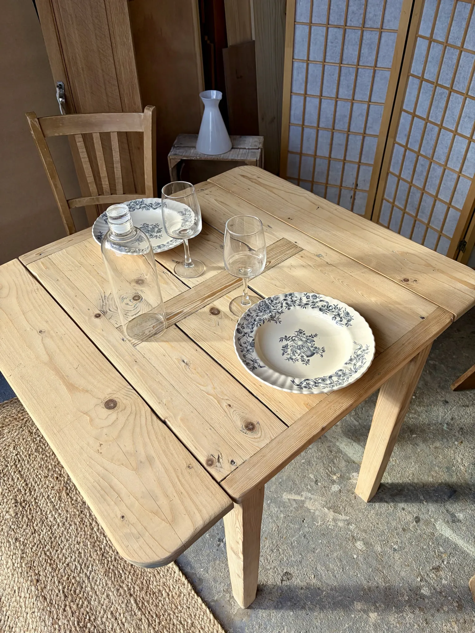Folding wooden table