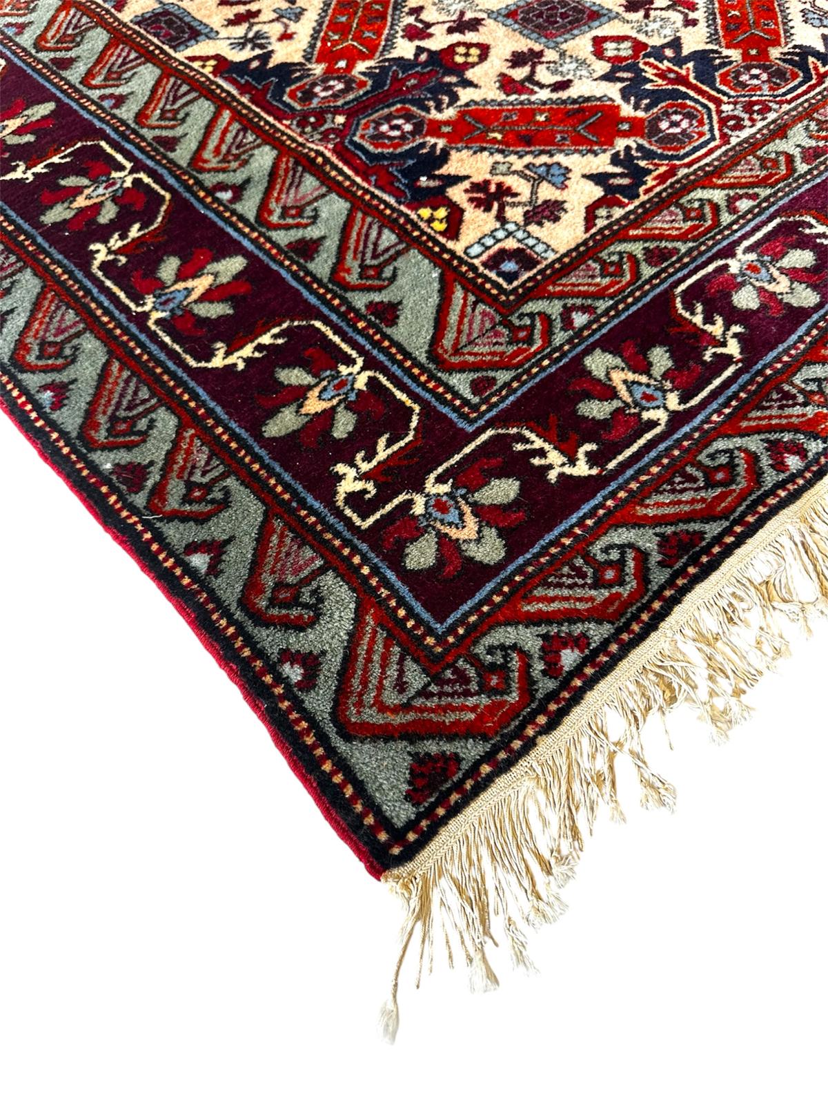 Handmade Turkish rug 125cm x 205cm