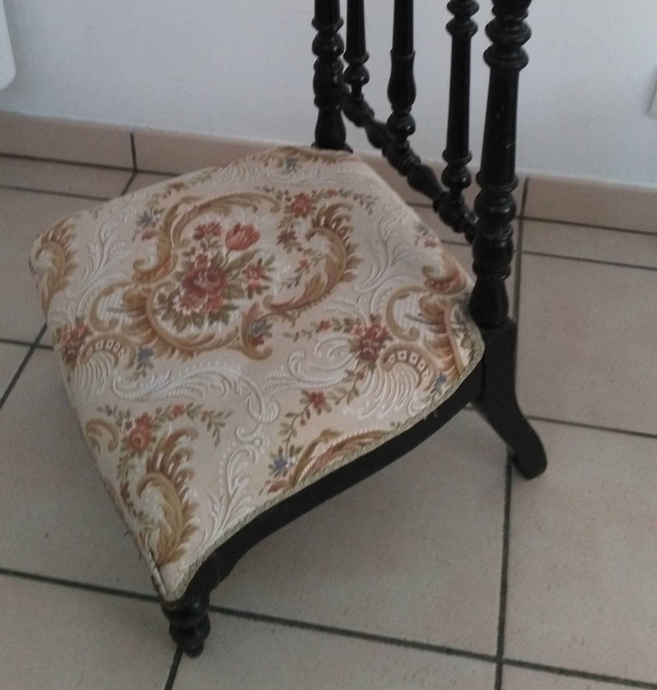 Prie-Dieu Napoleon III in blackened pear tree