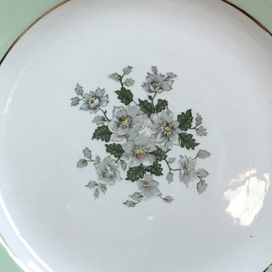 Six old St Amand st Amand style dessert plates