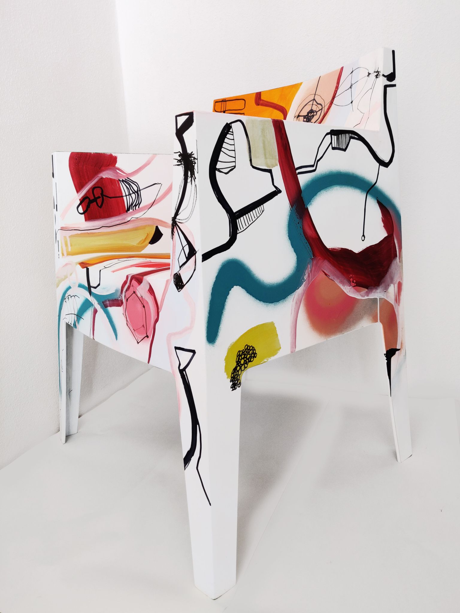 Fauteuil Toy de Philippe Starck painted by WHA.Pantki