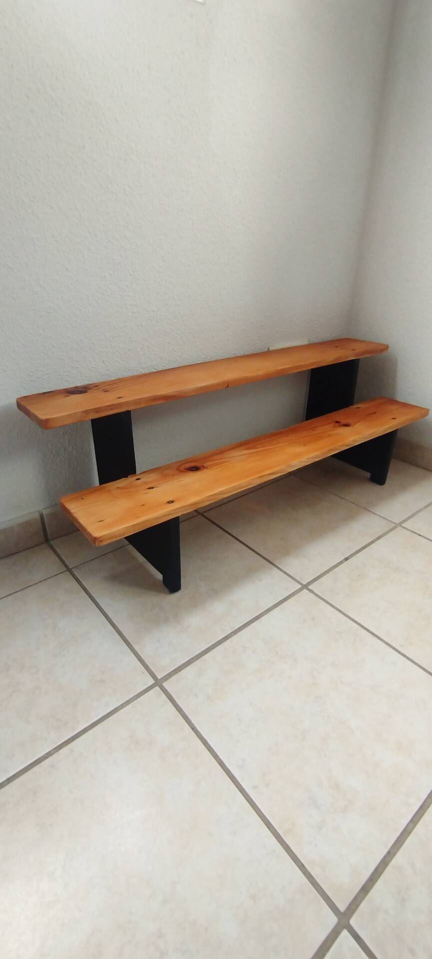 Étagère en escalier