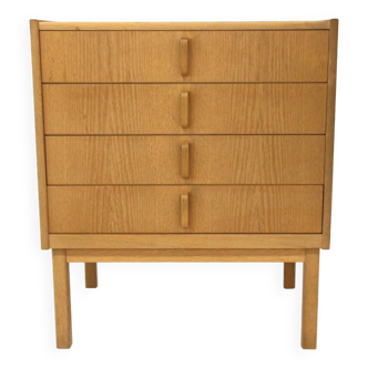 Scandinavian oak chest of drawers, Bertil Fridhagen, Bodafors, Sweden, 1960