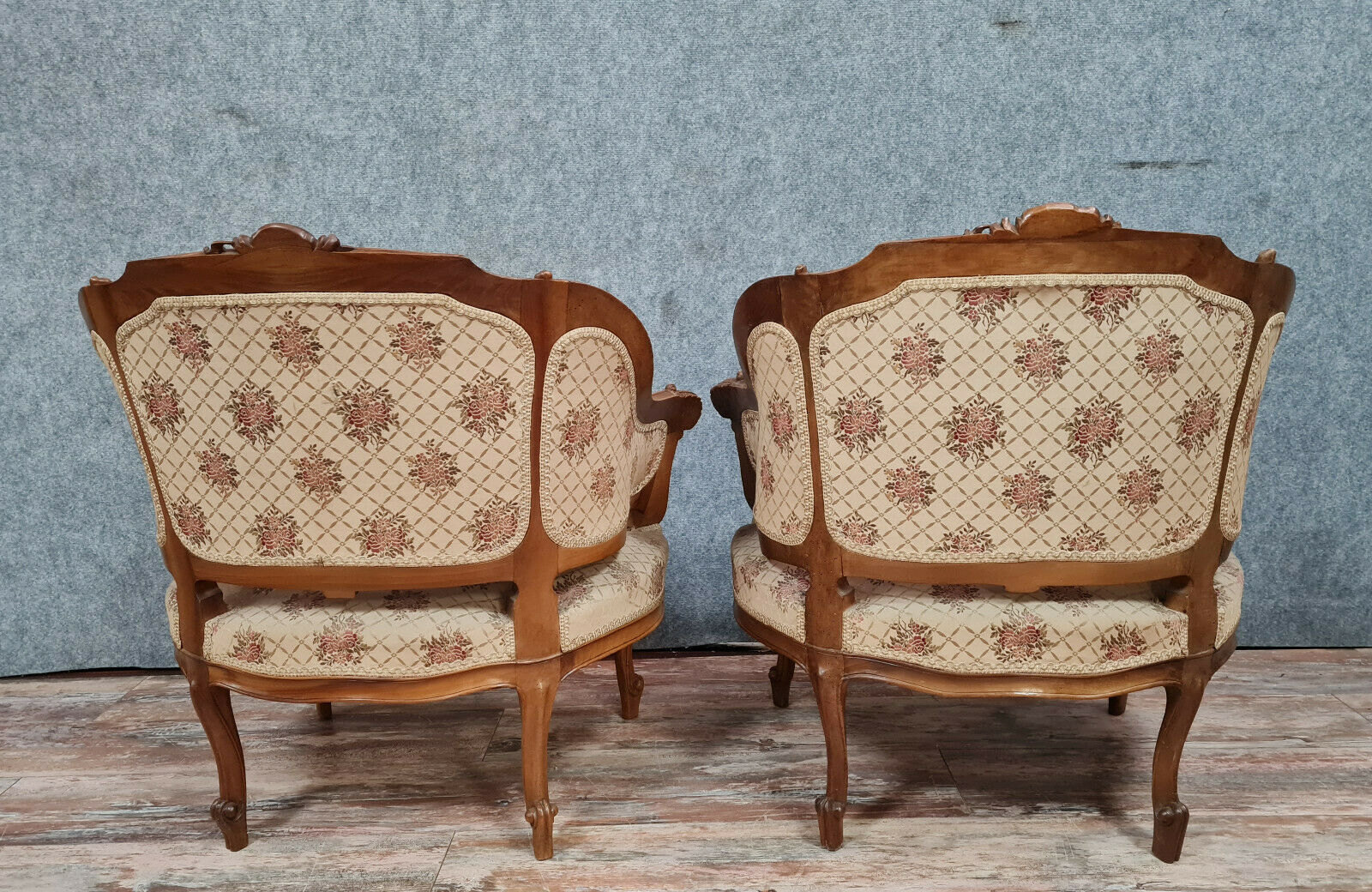 Pair of chairs cabriolets Louis XV rockery walnut rockery