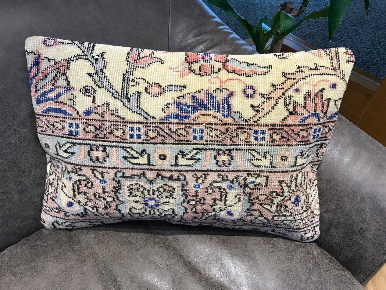 Housse de coussin neutre à motif floral 40x60cm