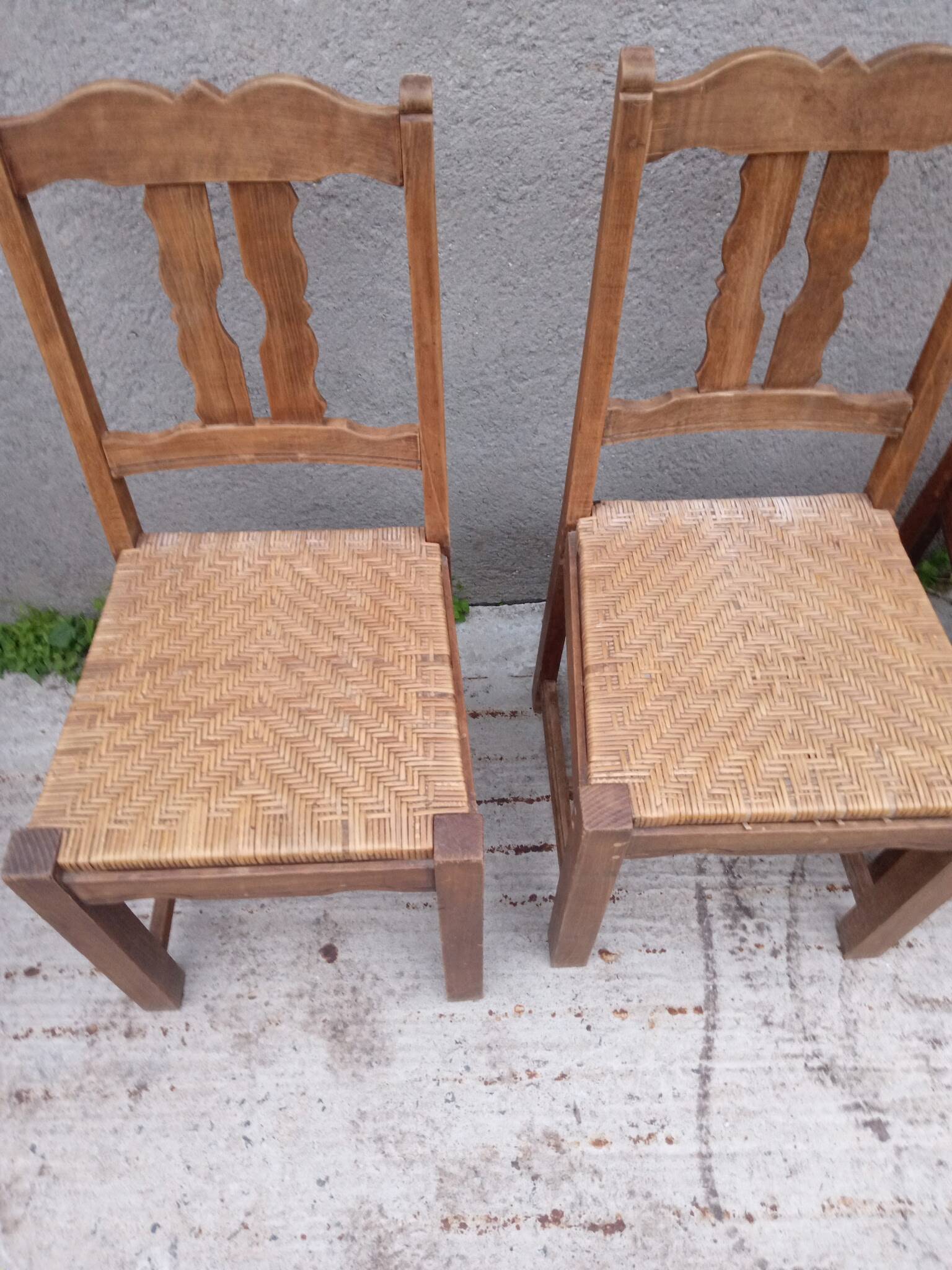 4 oak chairs