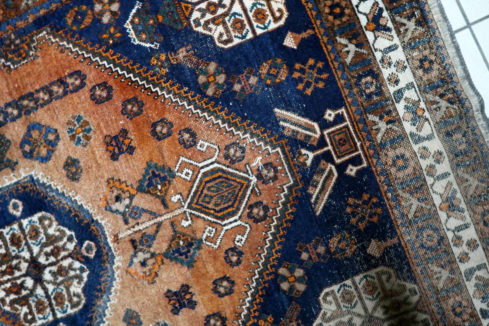 Antique Shiraz Gashkai handmade rug 155 x 207 cm 1920s