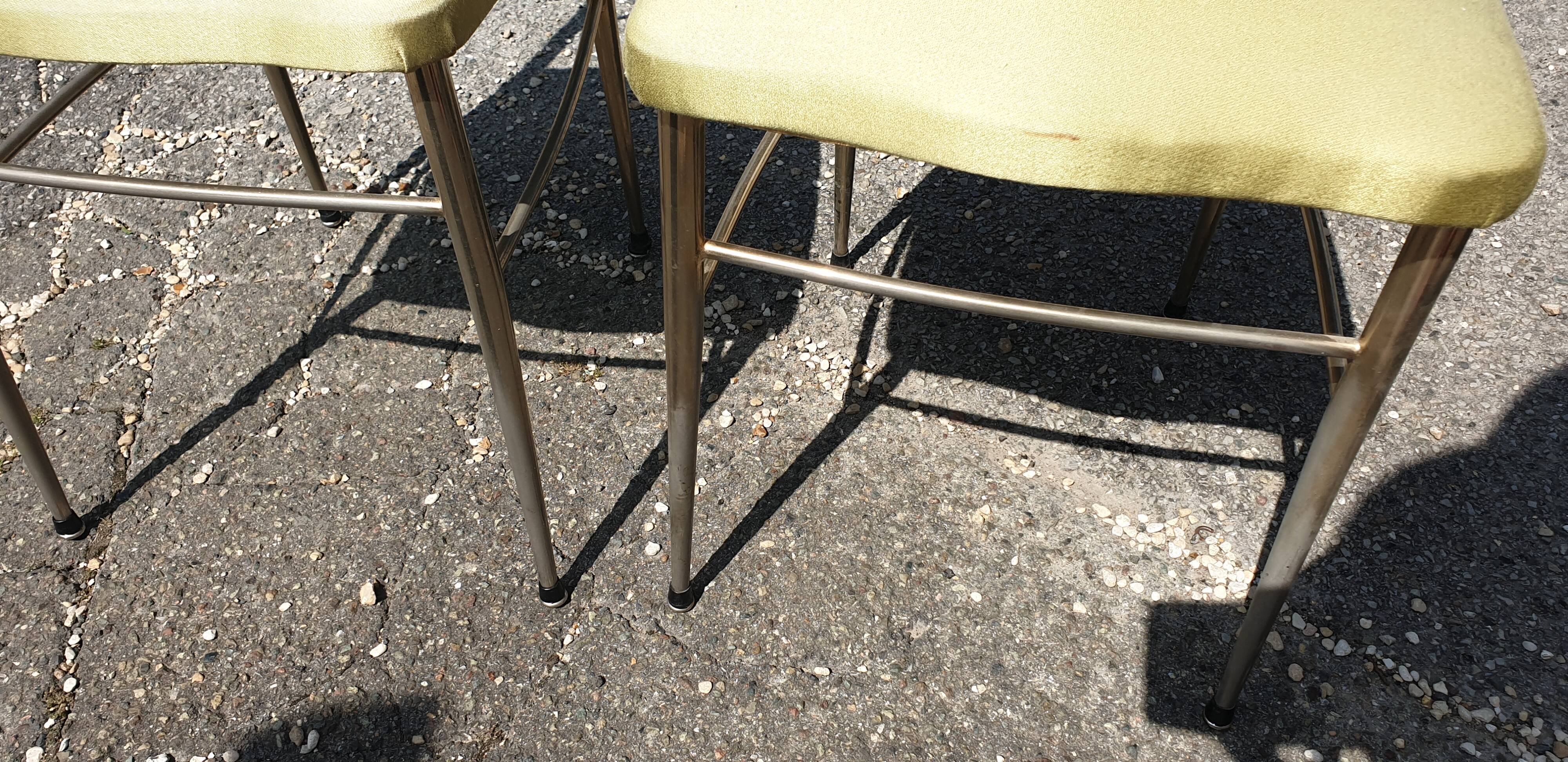 Paire de chaises  metal  vintage