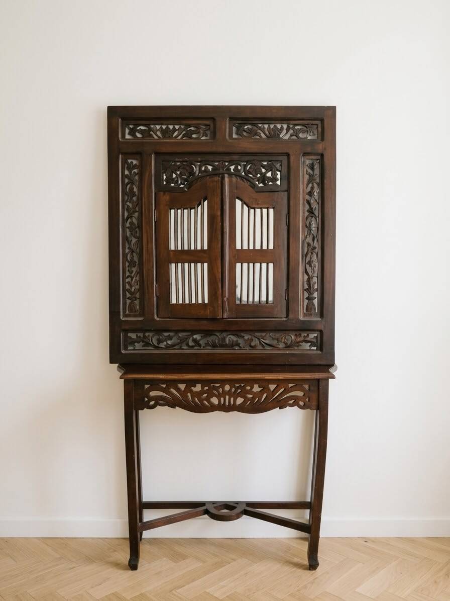 Wooden console set: console with integrated mirror.