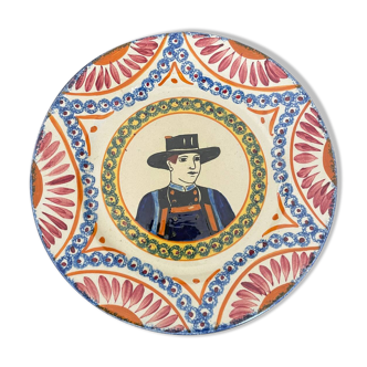 Breton Henriot plate