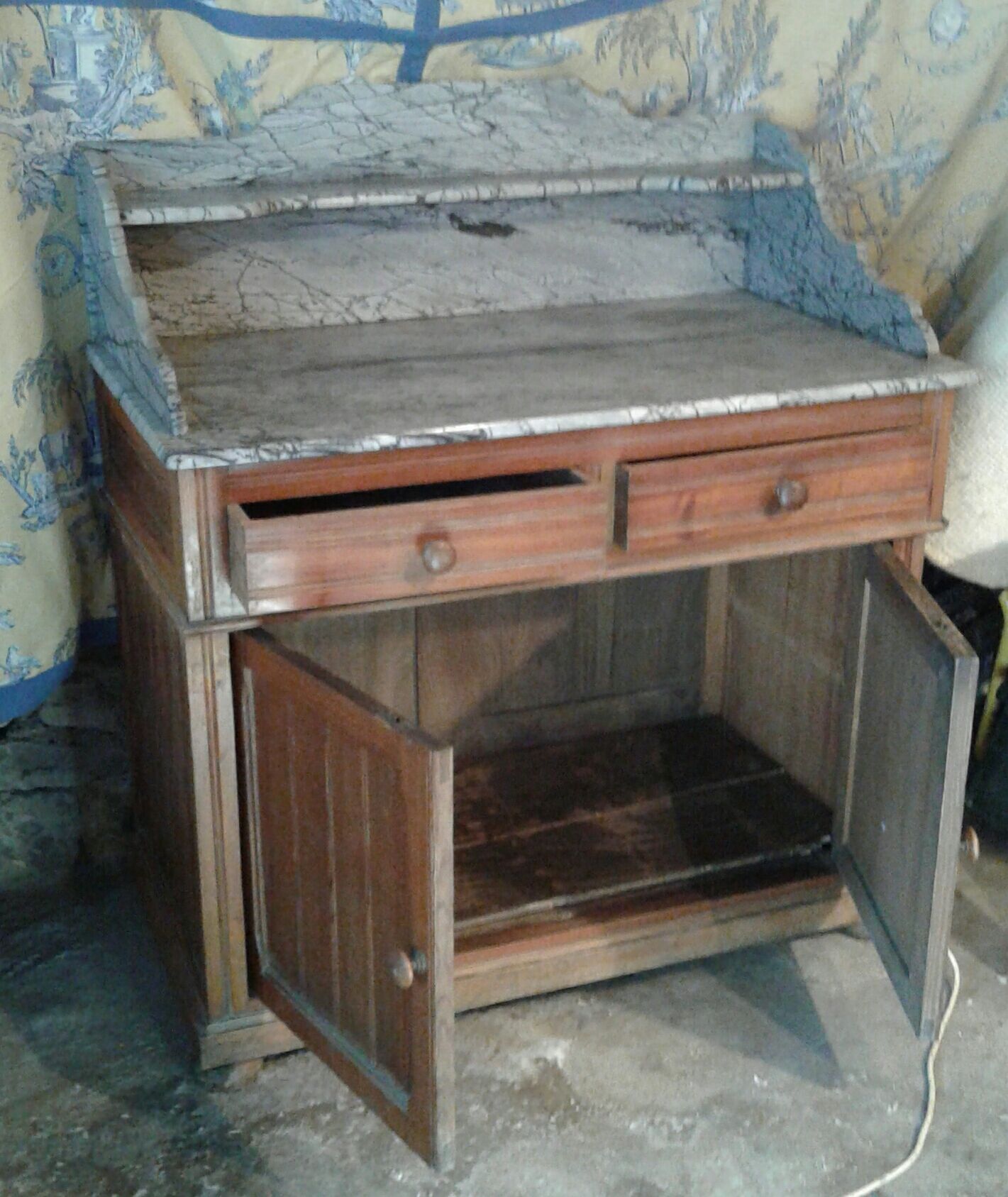 Bathroom furniture with marble