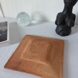 Empty pocket handmade sandstone chamotté resin