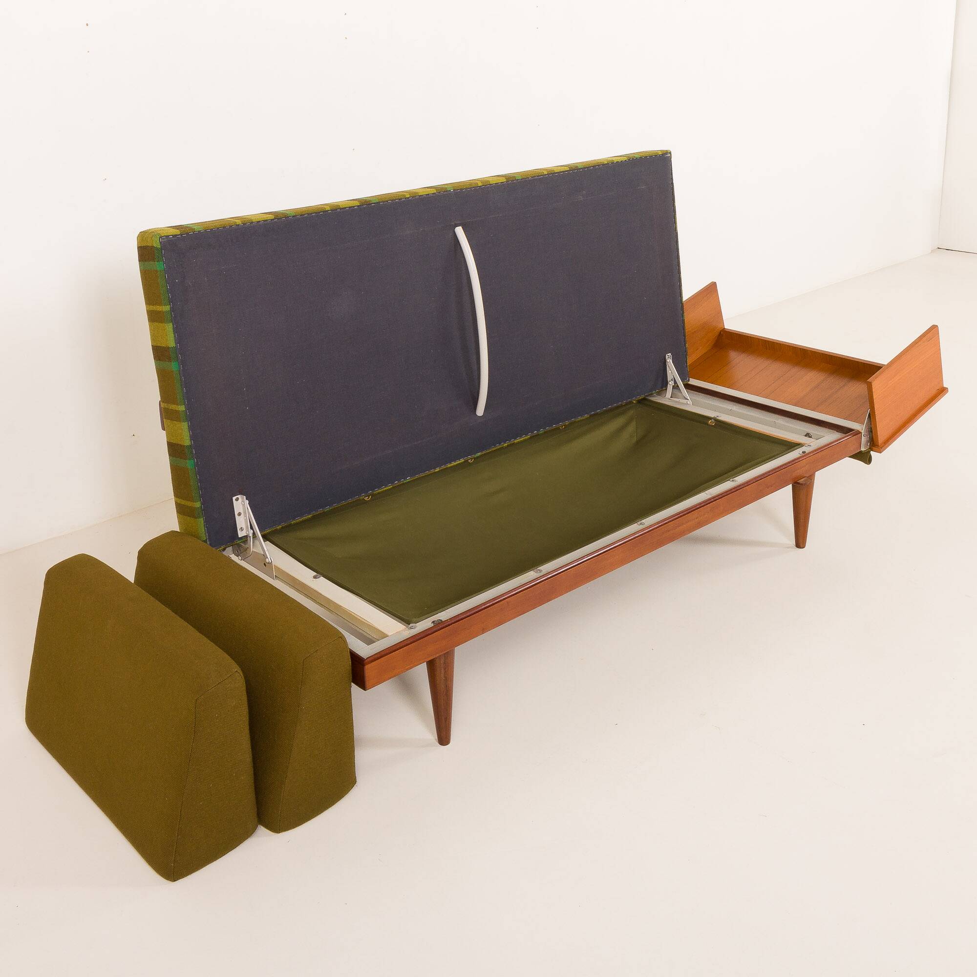 Scandinavian Svane daybed by Igmar Relling, Norway, 1970s