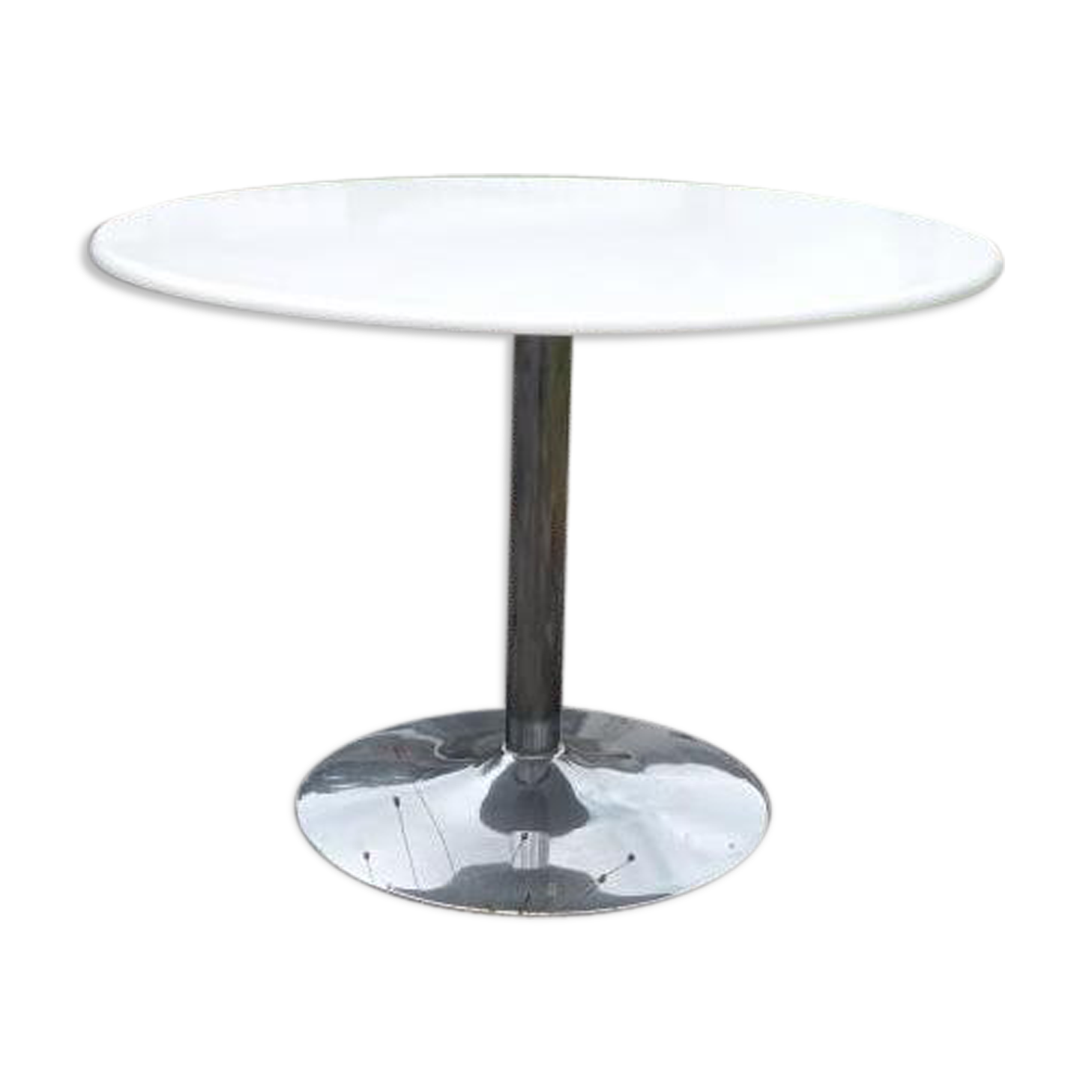 Round foot dining table chrome white tray