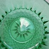 Candy or sugar maker in green glass Arcoroc