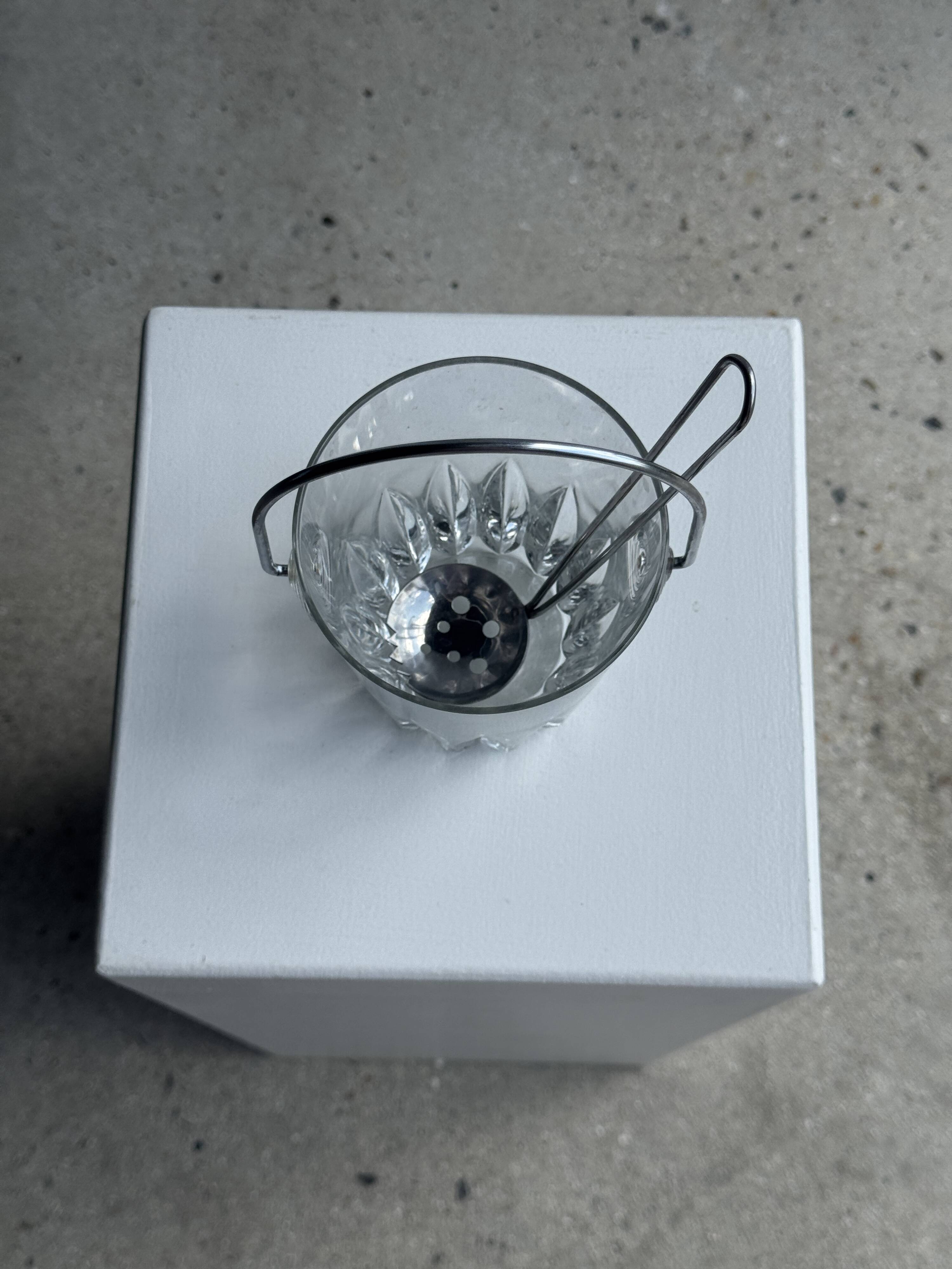 Small glass ice bucket with ladle H13.5