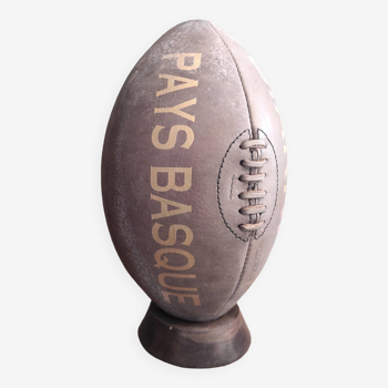 Ballon de rugby vintage en cuir Biarritz Pays Basque