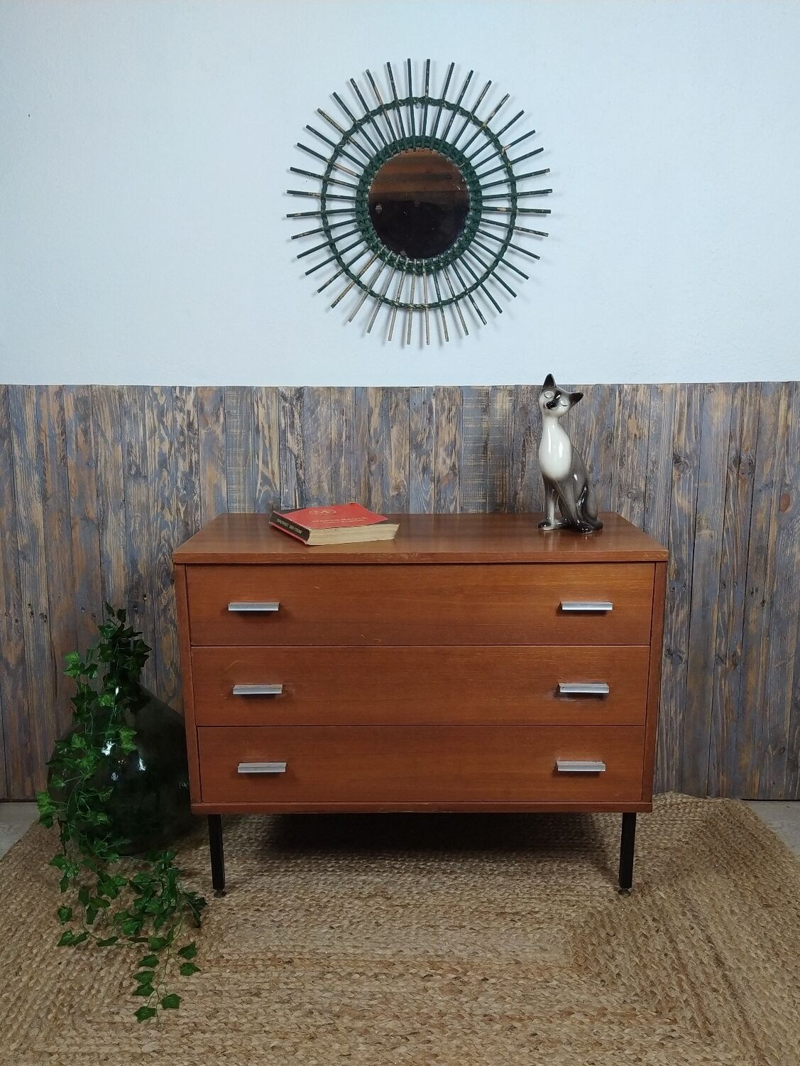 Commode vintage