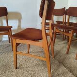 8 Svandinavian style chairs