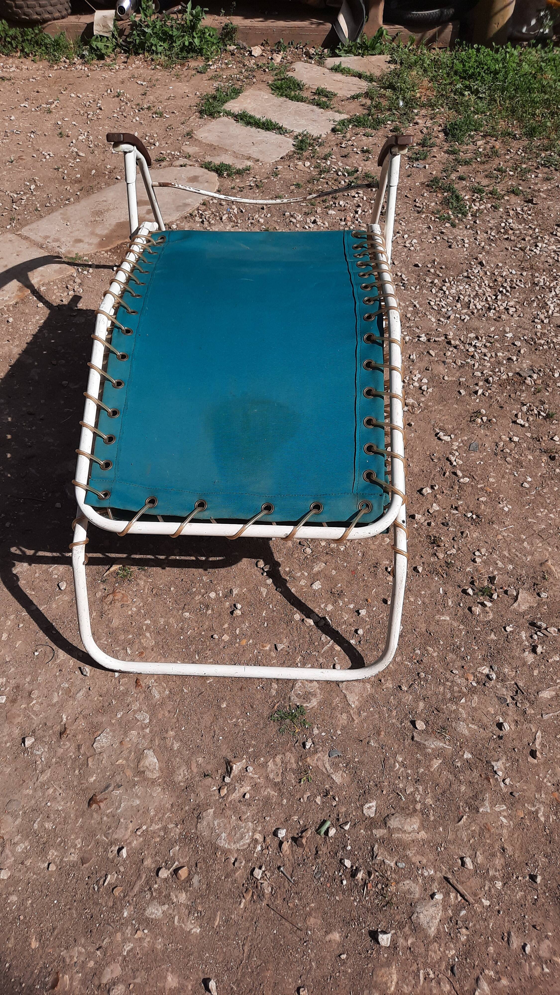 Chaise longue basculante